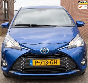 Toyota Yaris 1.5 Hybrid Dynamic - APK bij afleveren beschikbaar voor biedingen