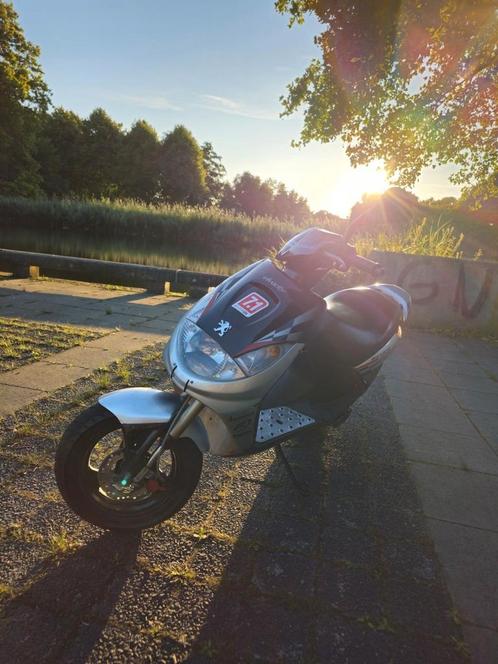 Peugeot vivacity 70cc, Fietsen en Brommers, Scooters | Peugeot, Zo goed als nieuw, Vivacity, Ophalen