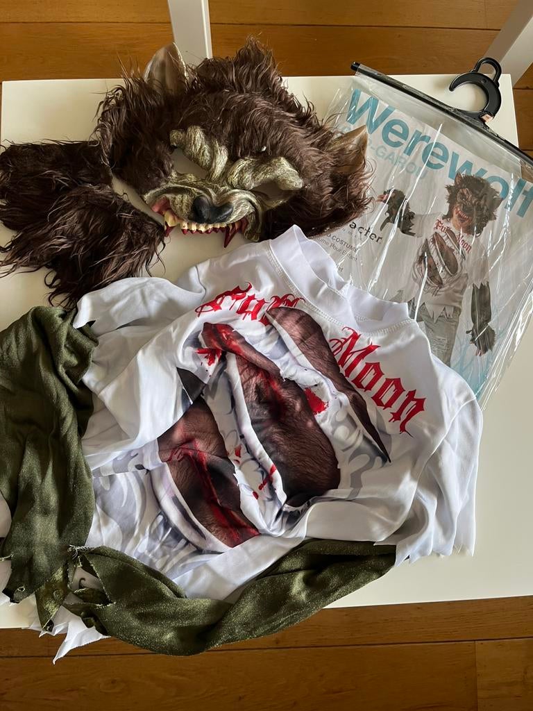 Weerwolf verkleedset maat 12jaar, Ophalen, Zo goed als nieuw, 146 t/m 152, Jongen of Meisje