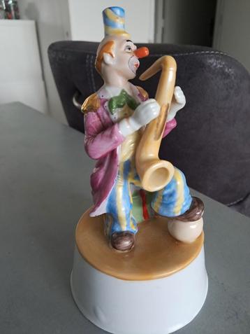 Speeldoos Clown met Saxofoon beschikbaar voor biedingen
