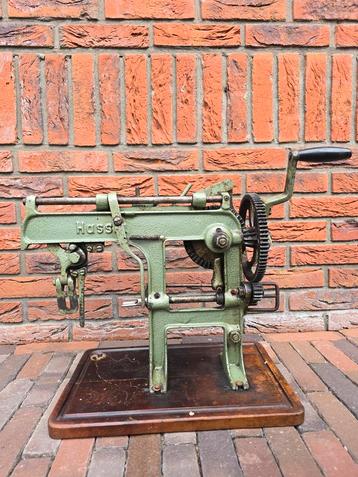 Antieke industriële werkende Hassia appelschilmachine 1890S beschikbaar voor biedingen