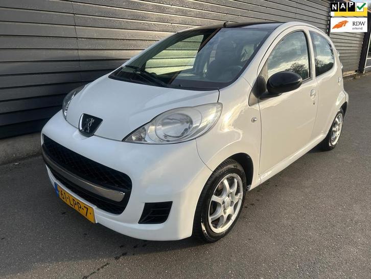 Peugeot 107 1.0-12V Urban Move Airco APK t/m 11-06-2026, Auto's, Peugeot, Bedrijf, Te koop, ABS, Airbags, Airconditioning, Centrale vergrendeling