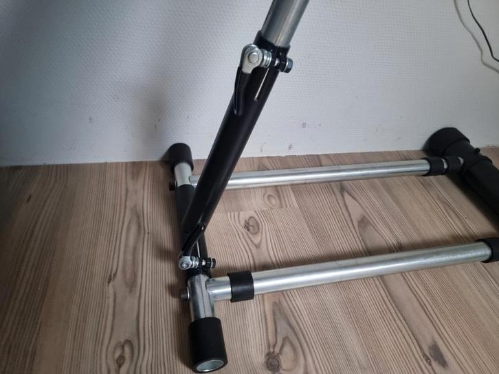 Wheel Stand Pro - Racestuur Standaard, Spelcomputers en Games, Spelcomputers | Overige Accessoires, Gebruikt, Ophalen