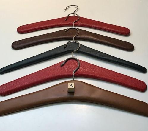 Vintage set gekleurde skai kledinghangers uit de jaren 70, Verzamelen, Retro, Huis en Inrichting, Ophalen of Verzenden