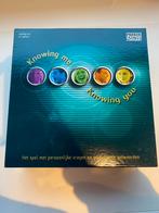 Knowing Me Knowing You - Gezelschapsspel, Hobby en Vrije tijd, Vijf spelers of meer, Ophalen of Verzenden, Zo goed als nieuw, Parker