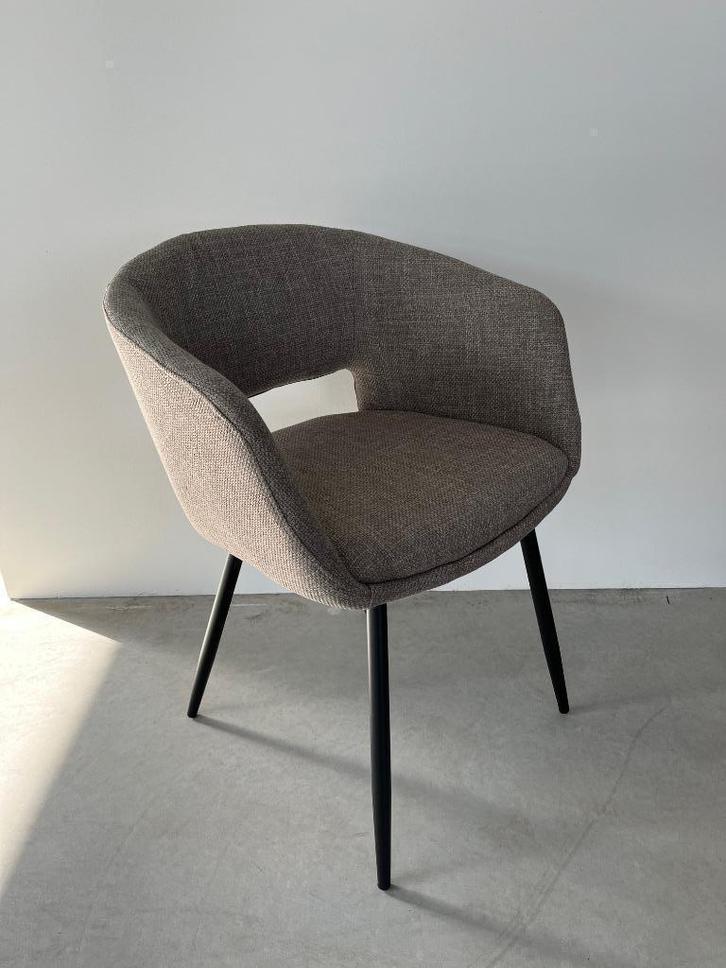 AH-Boden eetkamerstoel taupe kleur,  nieuw, Huis en Inrichting, Stoelen, Nieuw, Eén, Overige kleuren, Ophalen of Verzenden