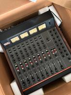 Teac tascam vintage series model 3 mixer, Ophalen, Gebruikt, 10 tot 20 kanalen, Microfooningang