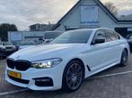 BMW 5-serie 530D M-PAKKET/SCHUIFDAK/HEADUP/DVD/BLINDSPOT, Auto's, BMW, Automaat, Achterwielaandrijving, Gebruikt, Zwart