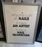 Mooie zeefdruk poster met quote incl. lijst voor nagelstudio, Toebehoren, Handen en Nagels, Zo goed als nieuw, Ophalen