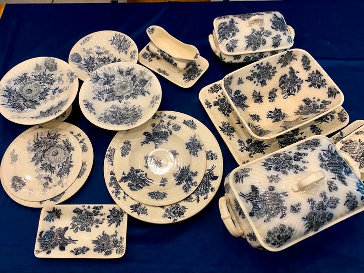 antiek kasteel servies blauw 6 persoons 12 Glory engels, Antiek en Kunst, Antiek | Servies compleet, Ophalen