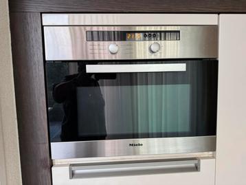 Miele combi- magnetron beschikbaar voor biedingen