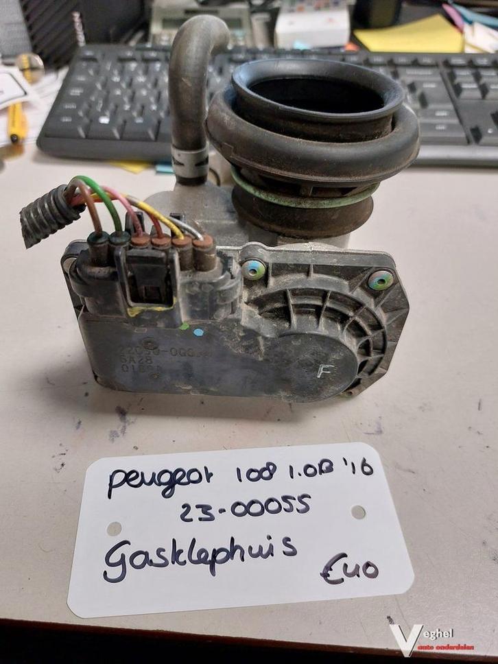 Peugeot 108 1.0B 5drs gasklephuis '16, Auto-onderdelen, Brandstofsystemen, Gebruikt, Ophalen of Verzenden