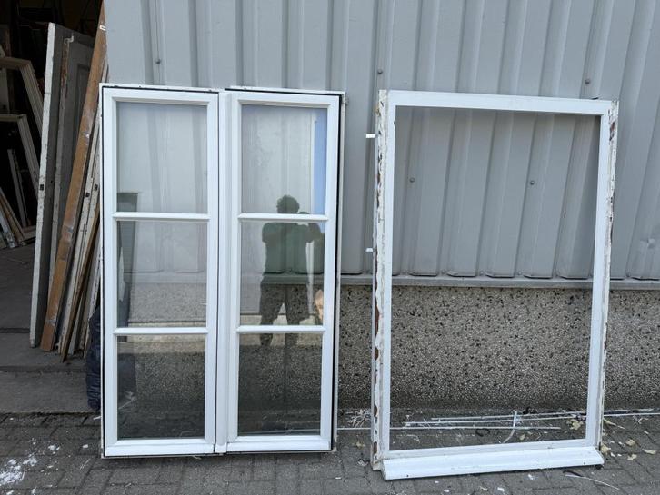 10 zeer fraaie ramen met dubbelglas, Doe-het-zelf en Verbouw, Kozijnen en Schuifpuien, Zo goed als nieuw, Raamkozijn, Hout, 150 tot 225 cm