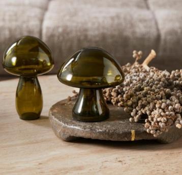 Riviera Maison Mushroom Paddenstoel S + M groen glas beschikbaar voor biedingen