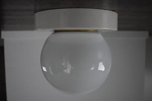 Lamp retro vintage design glas wit kunststof plafonlamp UFO, Huis en Inrichting, Lampen | Plafondlampen, Gebruikt, Glas, Kunststof