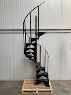Oude wenteltrap antiek gietijzeren spiltrap, Ophalen of Verzenden, Gebruikt, Trap, 2 tot 4 meter