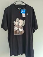 Kaws x Uniqlo nieuw new L, Kleding | Heren, T-shirts, Nieuw, Ophalen of Verzenden