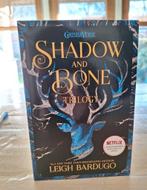 Grisha Trilogie - Shadow and Bone (Leigh Bardugo), Ophalen of Verzenden, Zo goed als nieuw, Leigh Bardugo