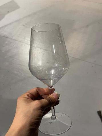 Wijnglazen (Hardplastic) beschikbaar voor biedingen