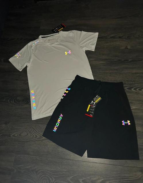 Under Armour Zomersetjes - Wit/Zwart, Kleding | Heren, Sportkleding, Nieuw, Algemeen, Maat 48/50 (M), Wit, Ophalen of Verzenden