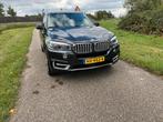 BMW X5 Xdrive 40E Aut8 2015 Grijs|goed onderhouden|opties, Auto's, USB, 4 cilinders, Vierwielaandrijving, Zilver of Grijs