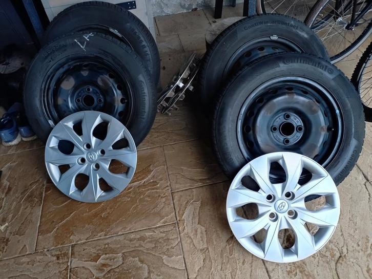 Set wintervelgen met Continental - Steek 4x100, Auto-onderdelen, Banden en Velgen, Banden en Velgen, Winterbanden, 15 inch, 185 mm