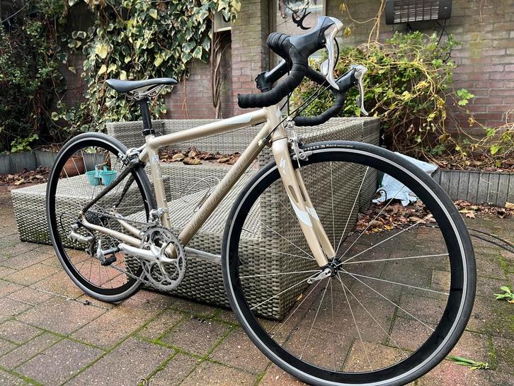 Specialized Dolce comp dames racefiets, Fietsen en Brommers, Fietsen | Racefietsen, Zo goed als nieuw, Dames, Overige merken, Meer dan 20 versnellingen