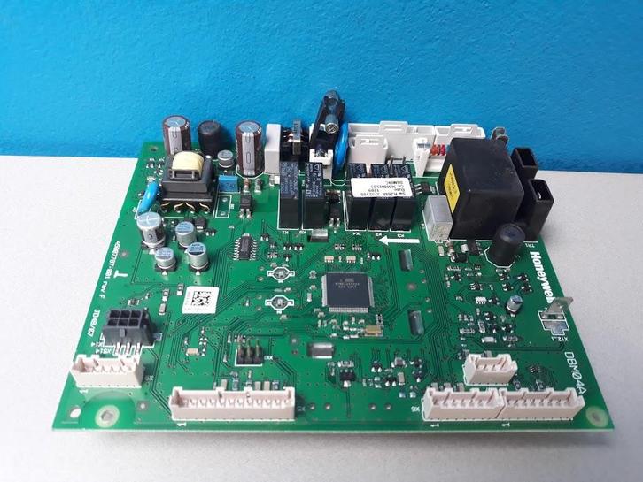 Printplaat Agpo ferroli megadens alle type DBMO4c (3291420), Doe-het-zelf en Verbouw, Verwarming en Radiatoren, Zo goed als nieuw