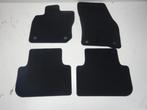 Matten Set Volkswagen Tiguan (22730814), Ophalen, Gebruikt