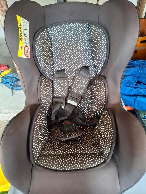 Hema autostoel, Kinderen en Baby's, Autostoeltjes, Zo goed als nieuw, Overige merken, 15 t/m 25 kg, Autogordel, Slaapstand, Ophalen