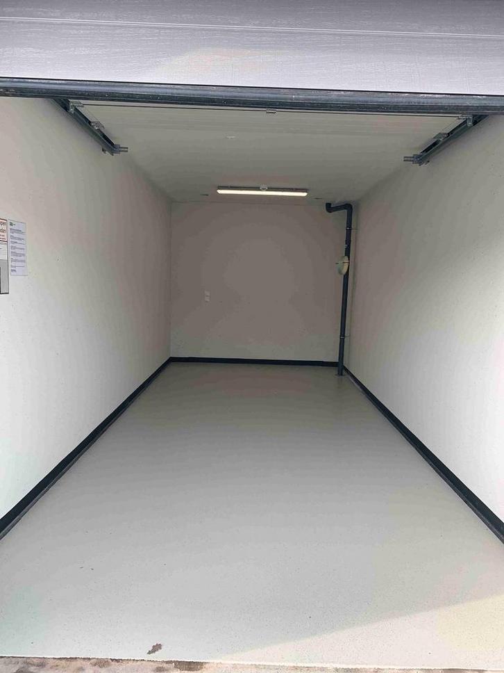 Garagebox te huur of te koop in garagepark Emmen, Auto diversen, Autostallingen en Garages