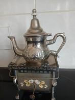 Oud Theelichtje met Theepot. Is vernikkeld, Antiek en Kunst, Ophalen of Verzenden