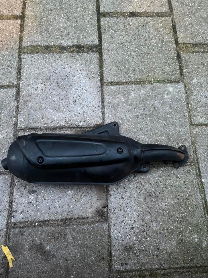 Sm02 (sc12) skr 125/180 uitlaat, Fietsen en Brommers, Brommeronderdelen | Scooters, Zo goed als nieuw, Piaggio, Uitlaat, Ophalen of Verzenden