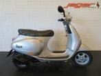Piaggio VESPA 150 M19 MOOIE SCOOTER (bj 2000), Motoren, Motoren | Piaggio, Scooter, Bedrijf, 11 kW of minder, 150 cc