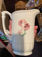 Antieke kan met bloemmotief, Ophalen