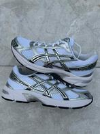 Asics 1130 white pure silver 43,5, Sport en Fitness, Ophalen of Verzenden, Nieuw, Hardloopschoenen, Asics