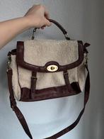 Vintage beige teddy borg stof messenger style schouder tas, Sieraden, Tassen en Uiterlijk, Tassen | Damestassen, Vintage, Schoudertasje