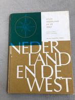 Atlas Nederland en de west G. Prop en B.J. ter Beek 1971, Boeken, Atlassen en Landkaarten, Nederland, Gelezen, G. Prop en B.J. ter Beek