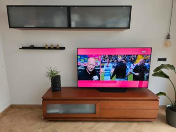 Complete woonkamer en eetkamer  beschikbaar voor biedingen