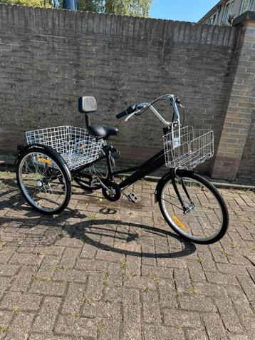 Nieuwe driewiel fiets voor volwassenen beschikbaar voor biedingen