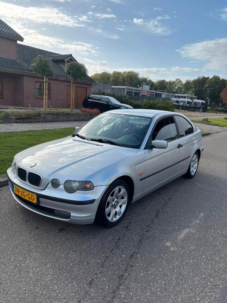 BMW 3-Serie 2.0 TI 318 Compact 2002 Grijs, Auto's, BMW, Bedrijf, 3-Serie, Airbags, Airconditioning, Boordcomputer, Centrale vergrendeling