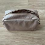 Bvlgari toilettas. Beige., Ophalen of Verzenden, Zo goed als nieuw, Beige, Dame