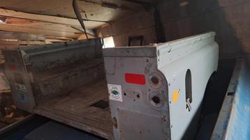 Landrover Achterbakken beschikbaar voor biedingen