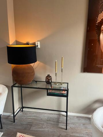 Glazen laptop tafel bijtafel ikea vittsjo