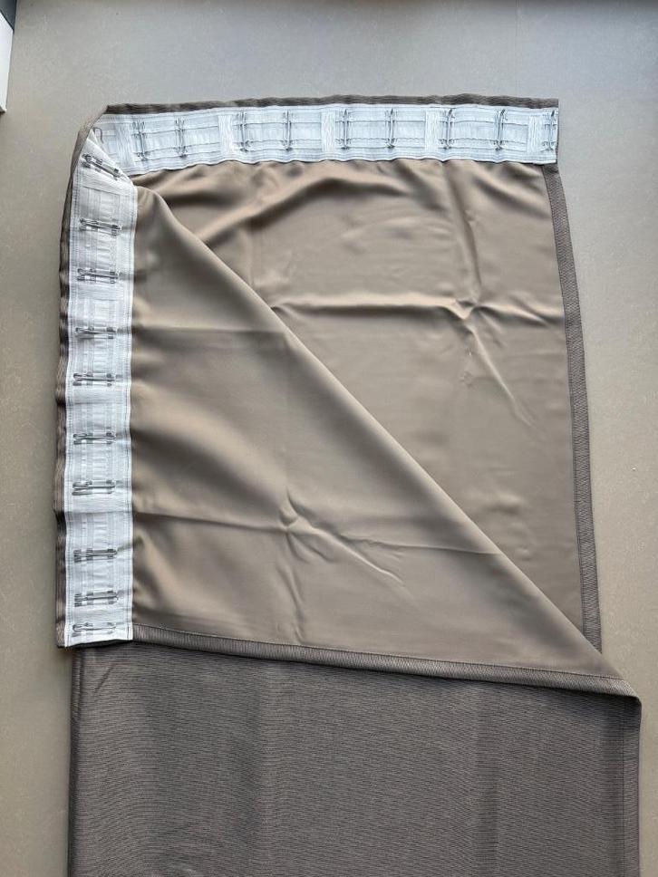 4x IKEA verduisterende gordijnen – 145 x 300 cm - grijsbruin, Huis en Inrichting, Stoffering | Gordijnen en Lamellen, Zo goed als nieuw