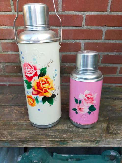 Vintage thermoskannen roze en wit, Antiek en Kunst, Curiosa en Brocante, Ophalen