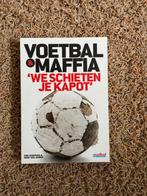 Iwan van Duren - Voetbal & Maffia, Boeken, Ophalen of Verzenden, Zo goed als nieuw, Balsport, Iwan van Duren; Tom Knipping