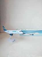 Finnair Embraer E170, schaal 1:100 in nieuwstaat!, Overige merken, Ophalen of Verzenden, Zo goed als nieuw, Groter dan 1:72