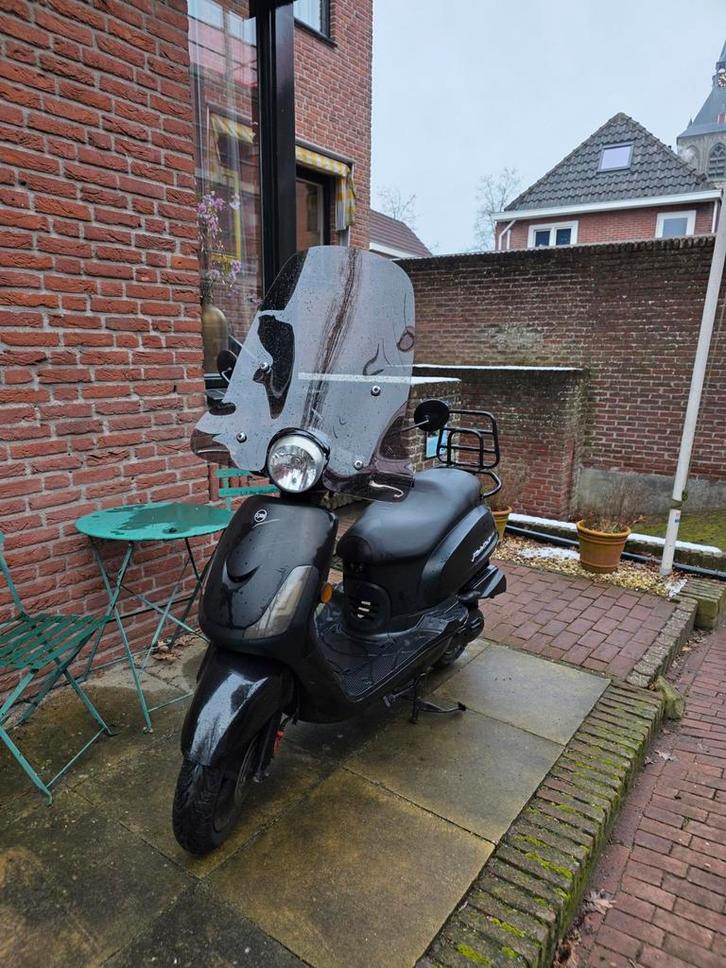 Sym Fiddle 2 - 2018 scooter, Fietsen en Brommers, Brommeronderdelen | Snorfietsen, Gebruikt, SYM, Overige typen, Ophalen