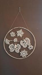 Gehaakte decoratieve hanger met vlinders, Ophalen of Verzenden, Zo goed als nieuw, Haken, Overige typen